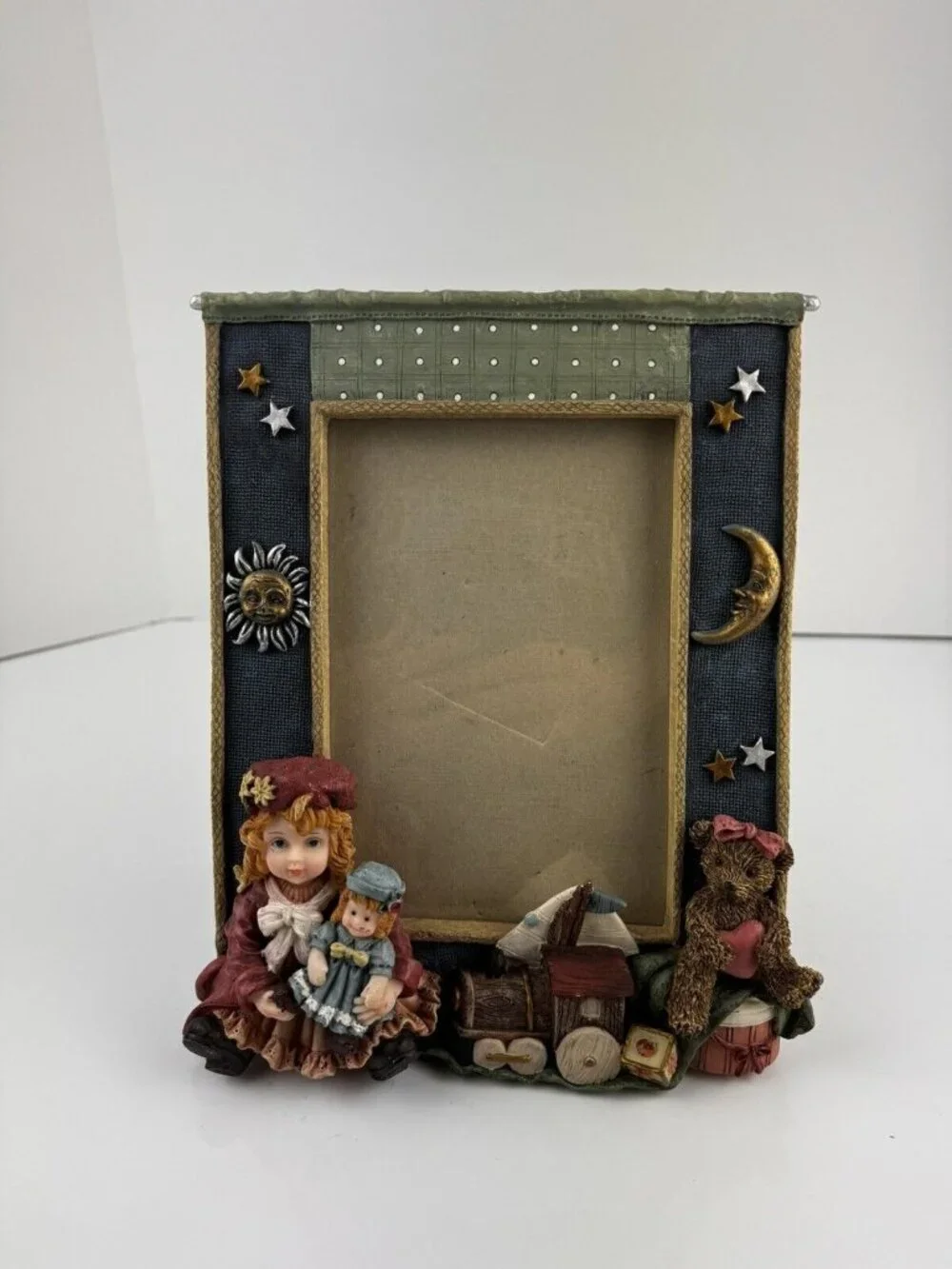 A. Richesco Corporation 3D Photo Frame Little Girl Doll Freestanding Holds 4 X 6